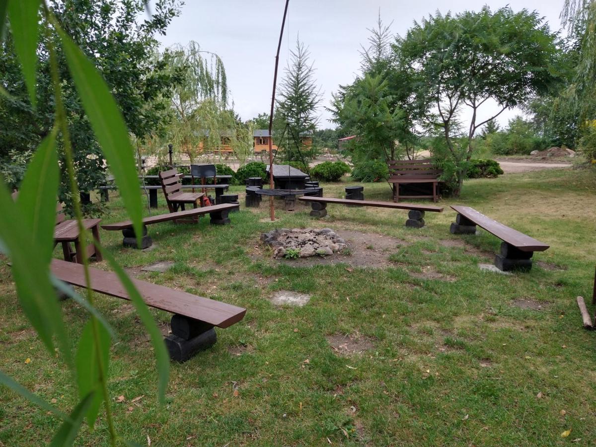 Dom Wczasowy Pieciu Pomostow I Domki Letniskowe Czaplinek Exteriér fotografie
